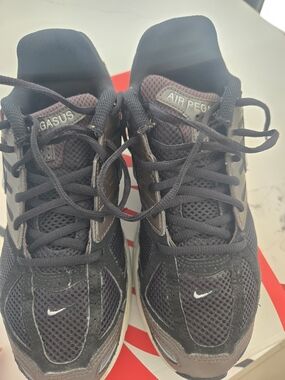 Nike Men's Air Pegasus Men's Black and Brown Mesh Running Sneakers